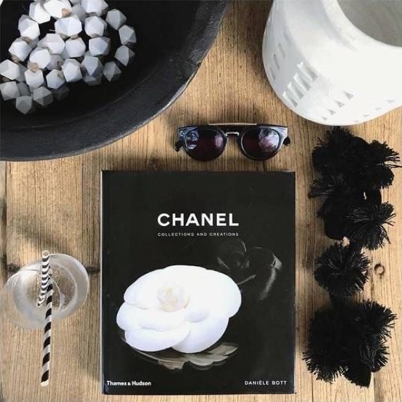 NWT CHANEL Collections and Creations Large Coffee Table Book Decor - Picture 13 of 16